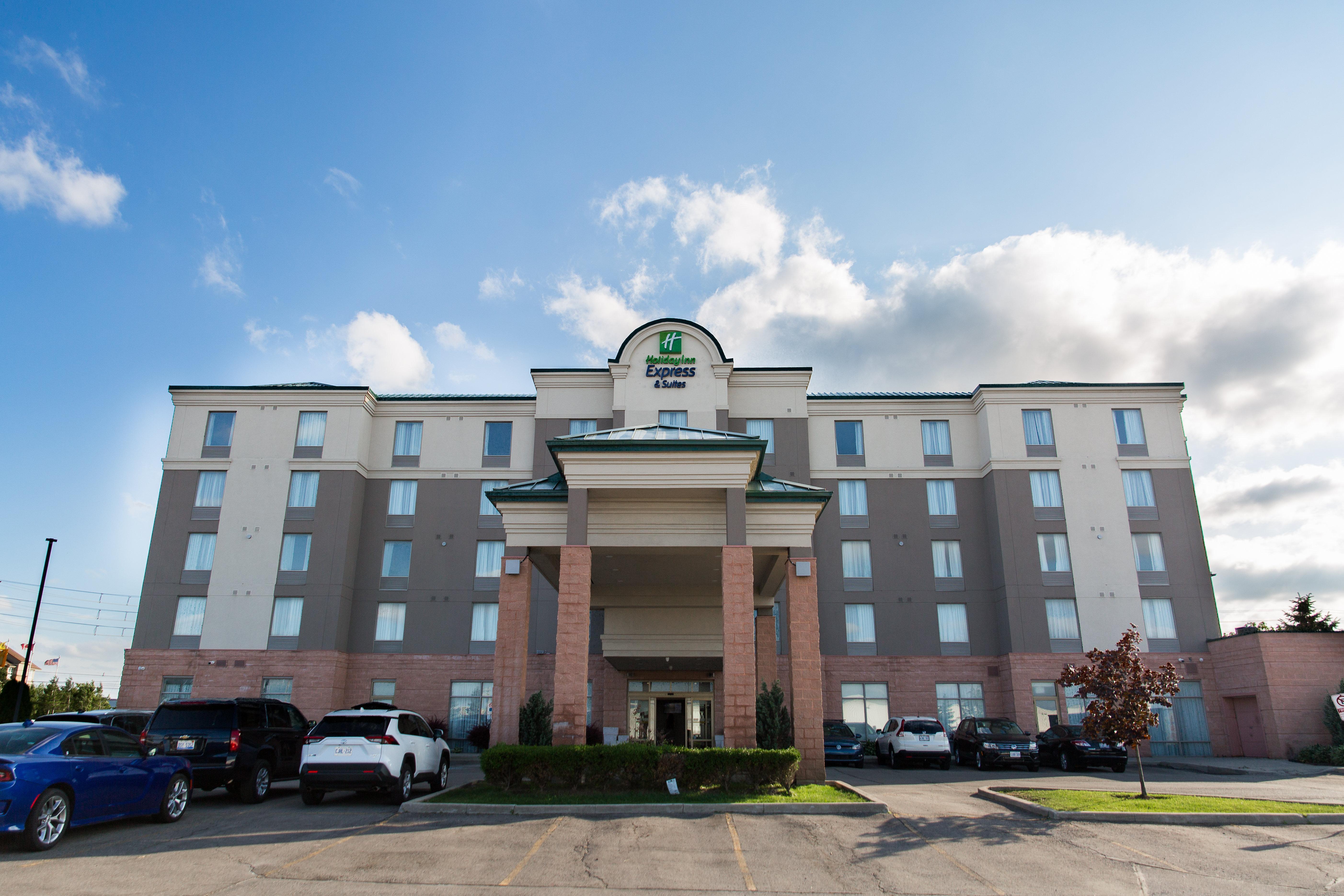 Holiday Inn Express Brampton By Ihg מראה חיצוני תמונה